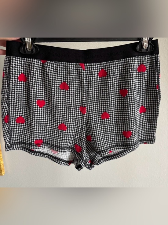 Victoria's Secret Other - Victoria’s secret Gingham and heart pj shorts